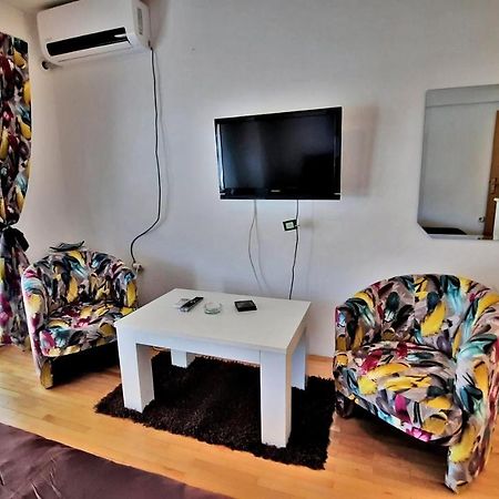 Fibos Studios Ohri Dış mekan fotoğraf