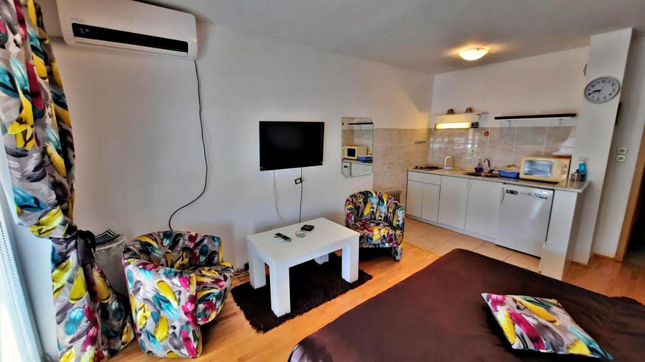 Fibos Studios Ohri Dış mekan fotoğraf