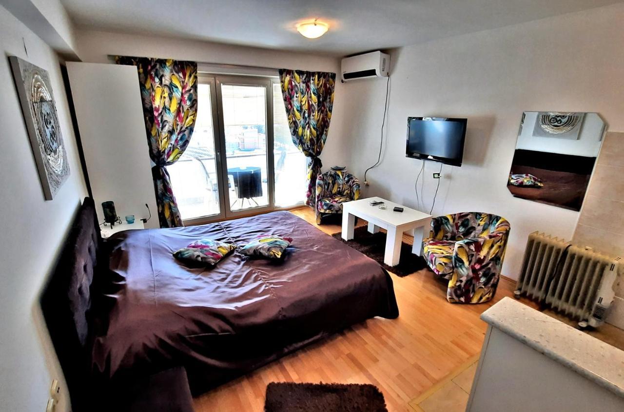 Fibos Studios Ohri Dış mekan fotoğraf