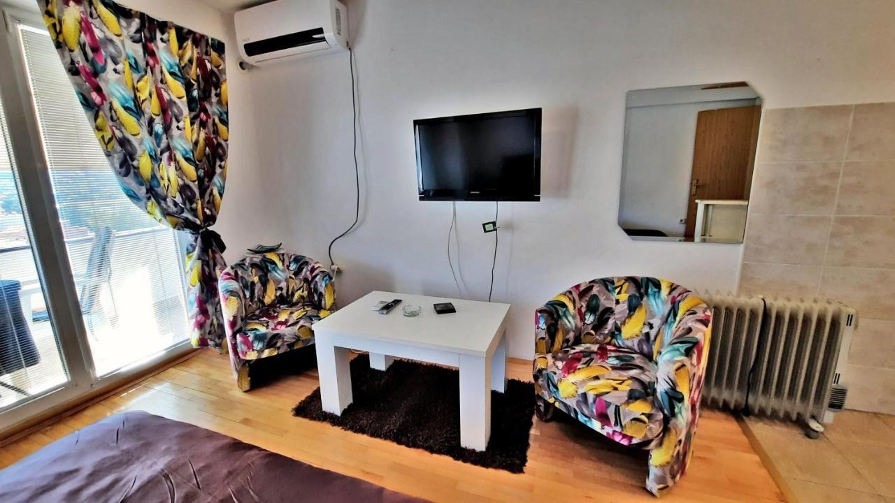 Fibos Studios Ohri Dış mekan fotoğraf